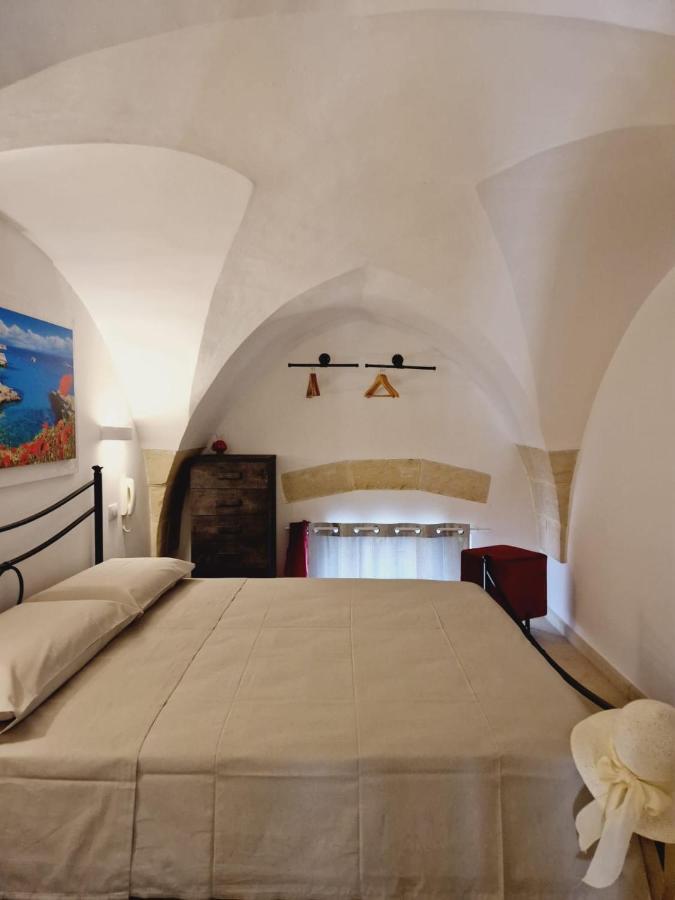 Casa Dante Deliziosa Casa A Due Passi Dal Centro Villa เลชเช ภายนอก รูปภาพ