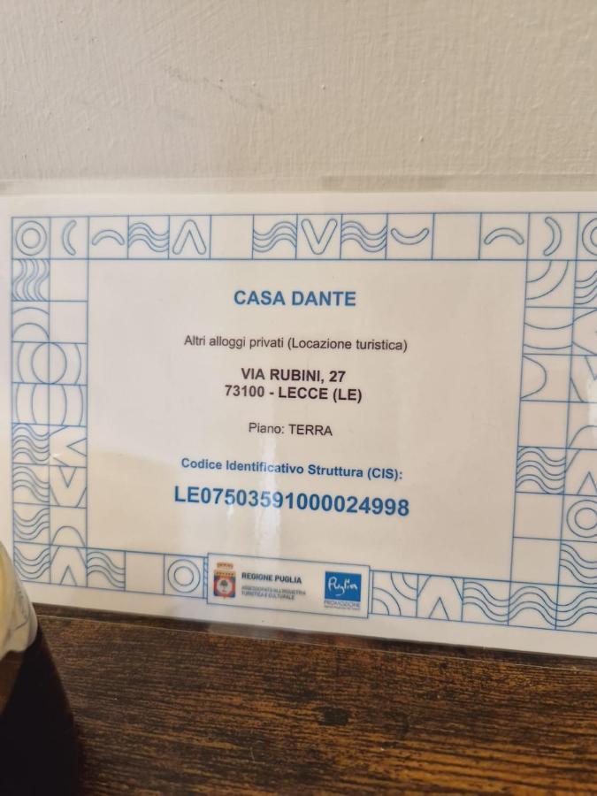 Casa Dante Deliziosa Casa A Due Passi Dal Centro Villa เลชเช ภายนอก รูปภาพ
