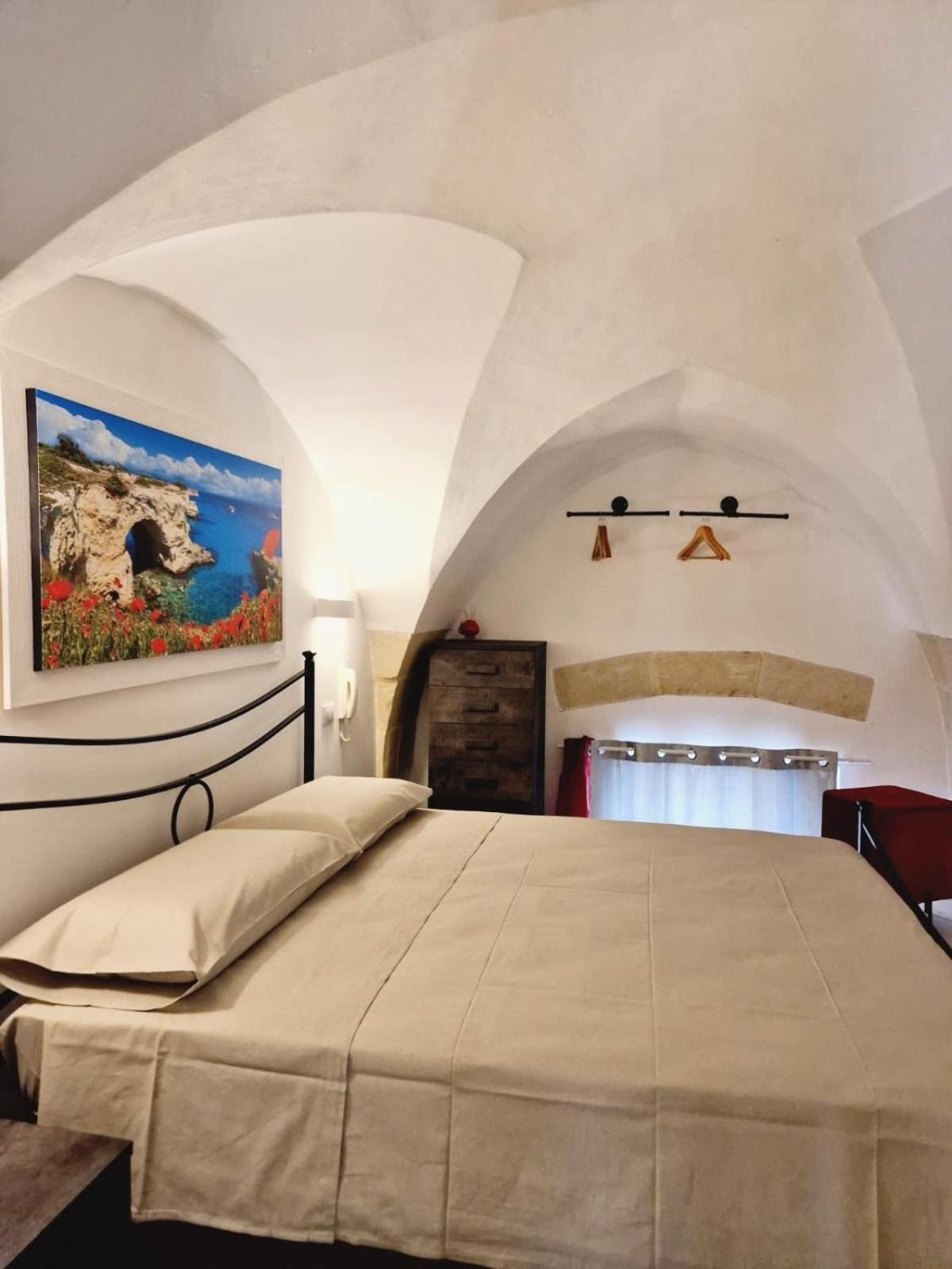 Casa Dante Deliziosa Casa A Due Passi Dal Centro Villa เลชเช ภายนอก รูปภาพ