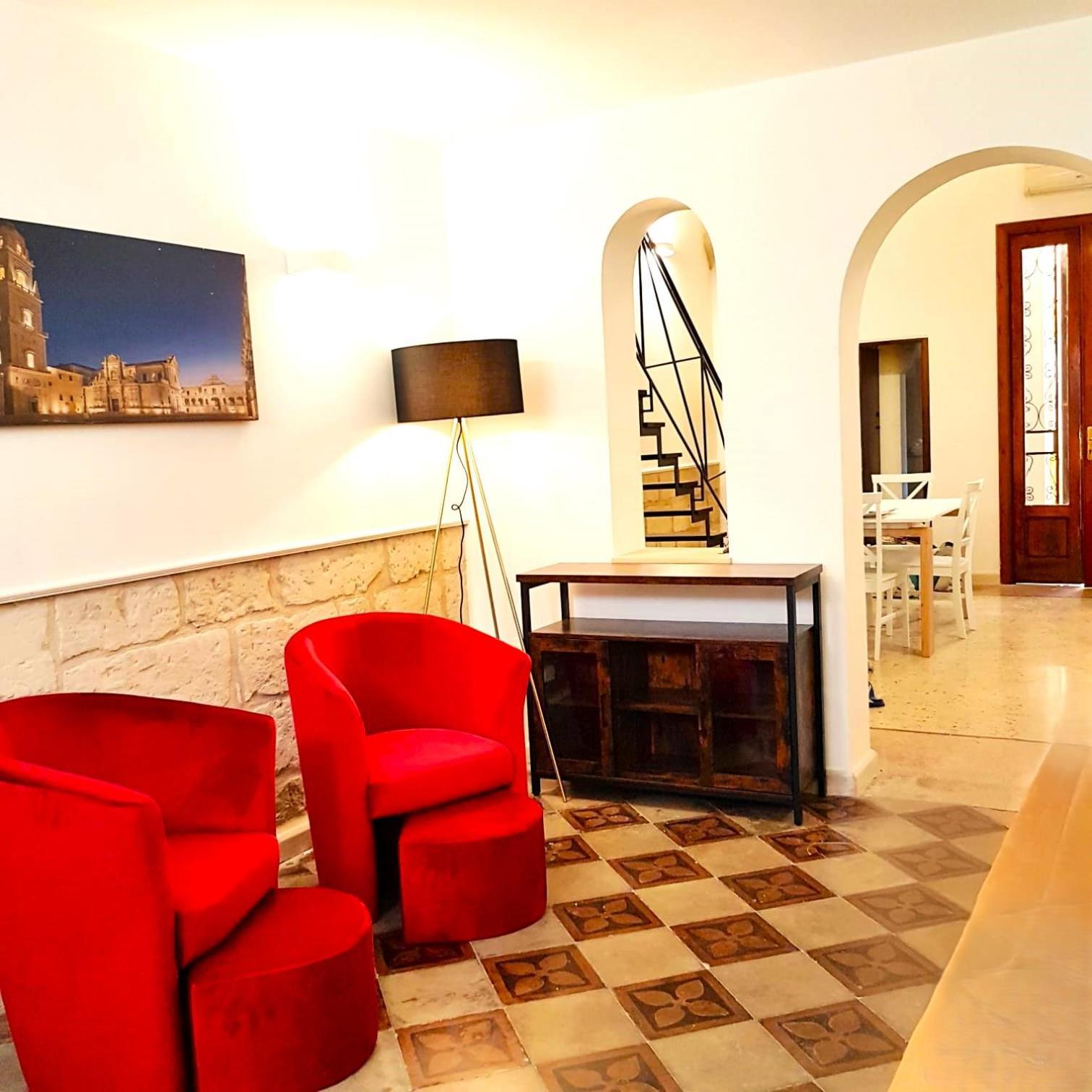 Casa Dante Deliziosa Casa A Due Passi Dal Centro Villa เลชเช ภายนอก รูปภาพ